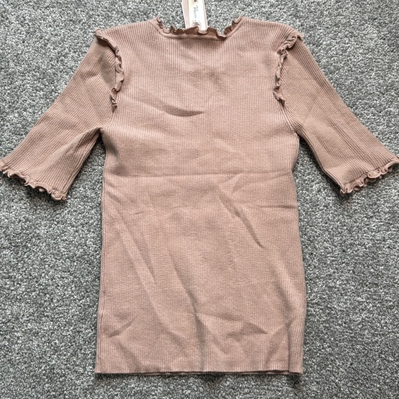 Philosophy Beige Ruffle Trim Short Sleeve Tee - Picture 5 of 5